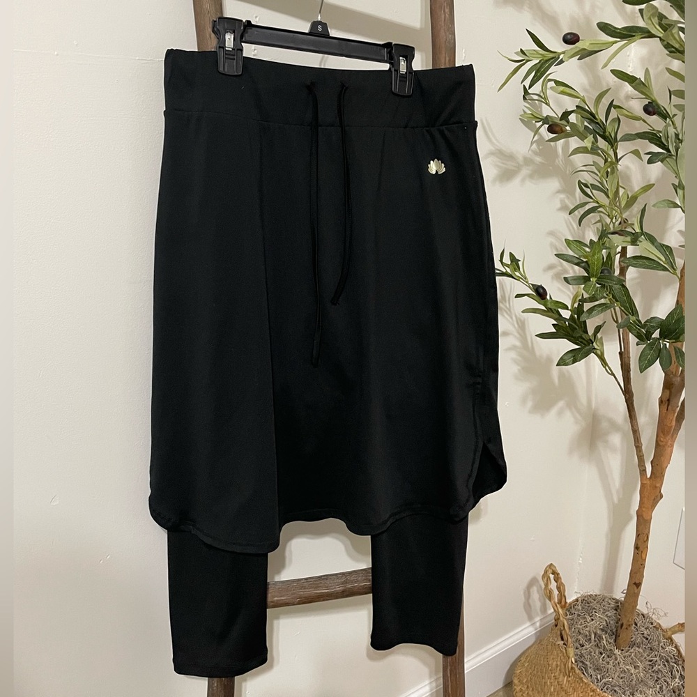 Snoga Athletics Skirt